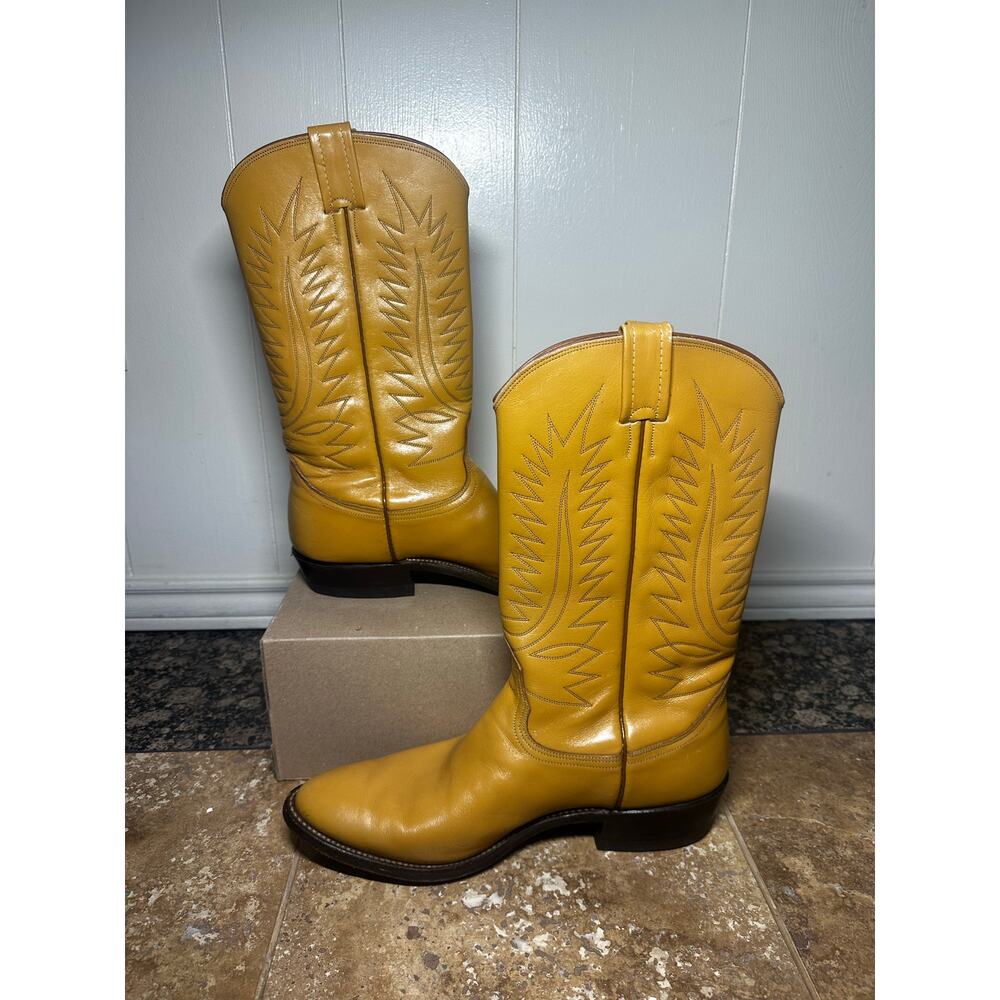 NOCONA Vintage Western Cowboy Boots Light Tan Brown Size 10 D